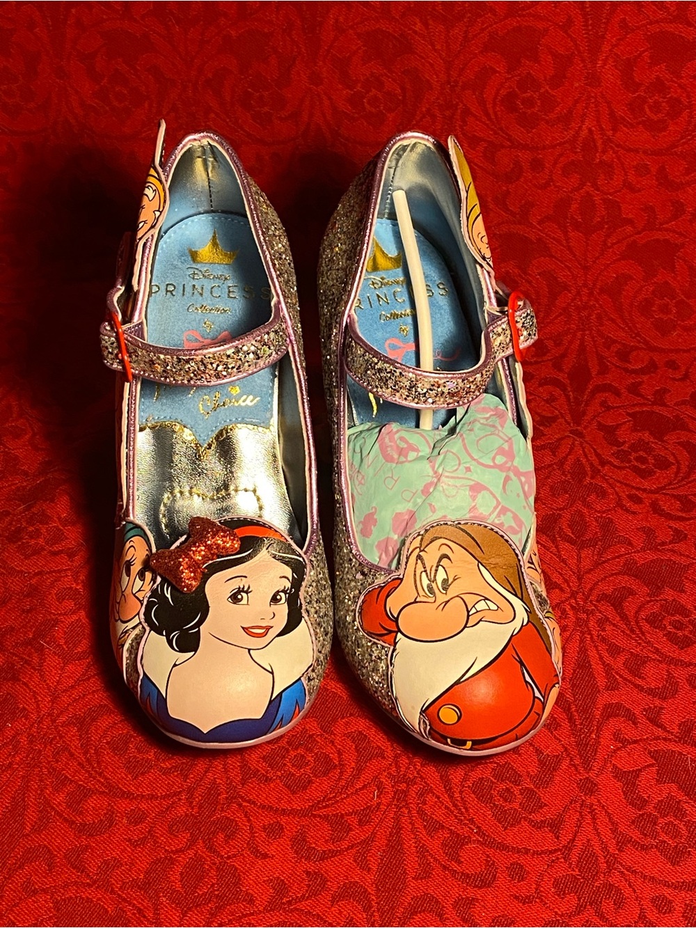 Irregular Choice, Disney Princess “7 is Company” sparkly pumps,Snow White heels - Picture 9 of 16